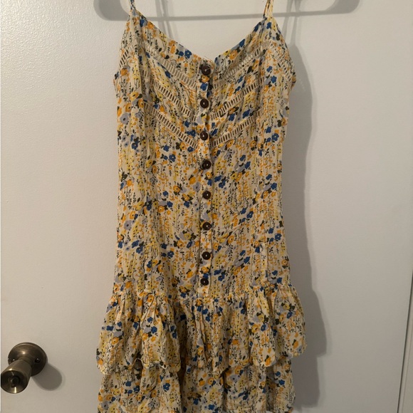 Floral Ruffle Yellow Top - Picture 4 of 6